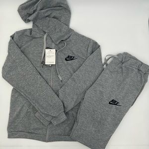 Nike suit